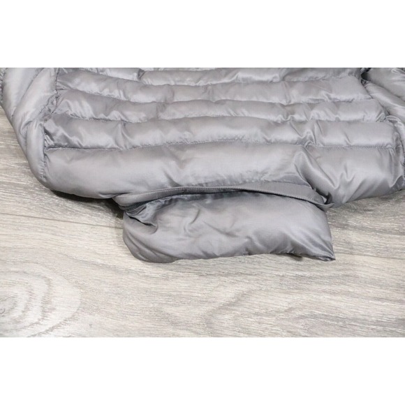 The North Face Summit Series Puffer Jacket Gray Large? READ - Picture 10 of 10